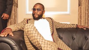 Floyd Mayweather are un nou viciu: cumpără genți de lux cu nemiluita! Două dintre ele s-au vândut cu sume între 400.000 și 500.000 de dolari