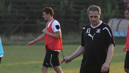 "Rapidul e în semicriză, dar cheia e tot la mine!** Aici se vede tăria unui antrenor"