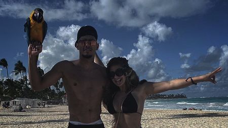 Și-a făcut provizii, nu glumă! Cu ce și-a umplut coșul de cumpărături iubita lui Florinel Coman, după ce pandemia de coronavirus a băgat groaza în România | VIDEO