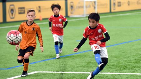 IMPRESIONANT | Un meci între două echipe de copii sub 9 ani a fost urmărit de aproximativ 500.000 de oameni