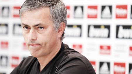 Spune adio în vară?** Spaniolii scriu că "Mou" s-ar despărți de Real la finalul sezonului și-l dau pe Benitez drept înlocuitor