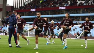 Manchester United se și refuză! Antrenorul unei campioane din Europa nu vrea să semneze cu formația de pe „Old Trafford”