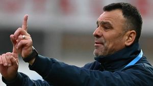 BREAKING NEWS! Toni Petrea, favorit să-i ia locul lui Ioan Sabău la U Cluj 