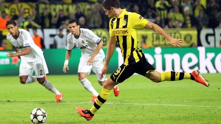 Bayern și Borussia aruncă piața în aer:** a marcat contra Barcei, dar pleacă dacă vine Lewandowski! Ce schimb nebun vor să facă germanii