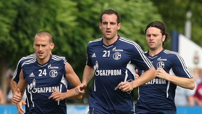 Oficial Schalke: "Este frustrant că jucăm în alt oraș"