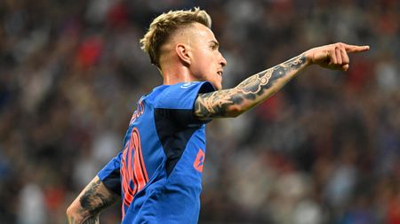 Echipa de start a FCSB cu Drita. Gigi Becali îşi pune toate speranțele în finul Tavi Popescu