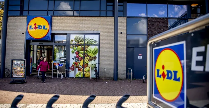 Lidl vinde de joi zeci de produse, mai ieftine chiar și cu peste 40%. Ce produse au prețuri mai mici în weekend