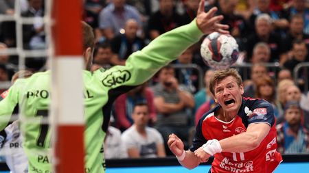 Finala din optimi! Tragerea la sorți pentru optimile Ligii Campionilor reeditează finala din 2014. Wisla Plock, echipa lui Ghionea și Racoțea, va juca împotriva lui Vardar Skopje