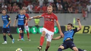 Adam Nemec, un nou caz Neicuţescu la Dinamo? Imaginea postată de iubita lui l-ar putea băga în belele la club din cauza protocolului anti-COVID