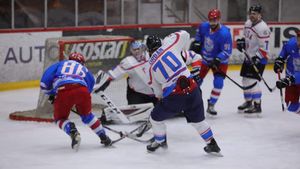 Cupa României la hochei pe gheață se joacă la Galați între 16 și 20 decembrie 2020. Câte echipe participă la această competiție