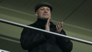 Paszkany: "Deaconu a jucat teatru ieftin"