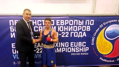 Cosmin Gîrleanu se bate pentru AUR la Campionatul European de box Under 22 din Rusia. Hunedoreanu s-a calificat în finala categoriei 49 kg