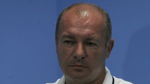 Ion Geolgău despre Costică Ștefănescu: "Era un om extraordinar! M-a ajutat enorm și după ce m-am lăsat de fotbal"