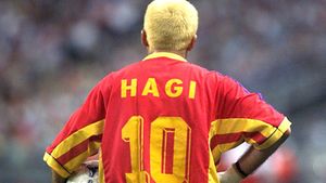 Gică Hagi e un monstru sacru! Pe ce loc spectaculos e în topul numerelor 10 din istoria Barcelonei, decis de englezi