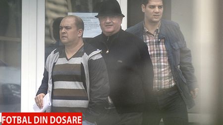Dragomir, convins că e nevinovat: "Doar fraierilor le mai pun cătușe. Cine știe lege nu pățește nimic. Nu joc în filmul ăsta, altfel eram de mult la "bahaus"