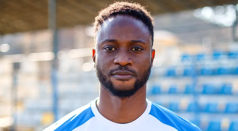 ”Omul foarfecă” Gueye Mansour continuă să impresioneze! Africanul nu se retrage din fotbal nici la 36 de ani și va semna prelungirea contractuală. Va fi și jucător și antrenor