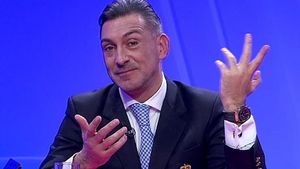 Ilie Dumitrescu, reacție savuroasă după ce Paul Pârvulescu a declarat că s-a dopat. „Copiii spun lucruri trăsnite”. Ce a spus tatăl fostului jucător de la FCSB când a aflat că fiul său a fost suspendat