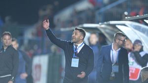 Claudiu Niculescu, după egalul cu FCSB: "Băieții au avut mult curaj". Sânmărtean, așteptat la Voluntari: "Cine nu-și dorește un asemenea jucător?"