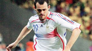 Sagnol este veriga slabă a echipei Franței