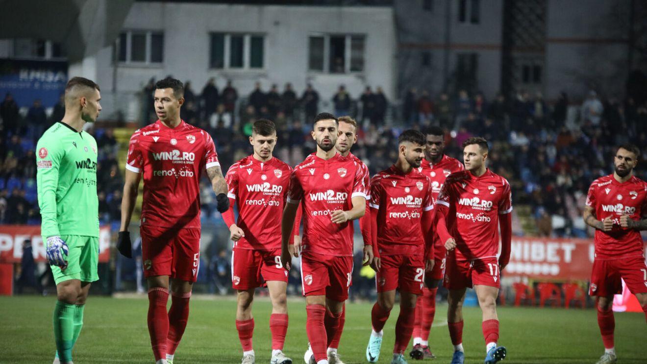 Dinamo, ca și retrogradată din Liga 1! Anunțul trist: „Nu știu cum mai poate să rămână”