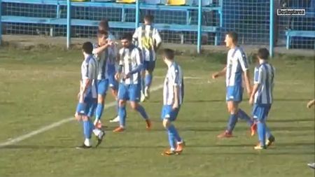 VIDEO | Cel mai spectaculos gol al sezonului vine din liga a treia: gol fabulos de la peste 60 de metri. "Dau la poartă indiferent de distanță"