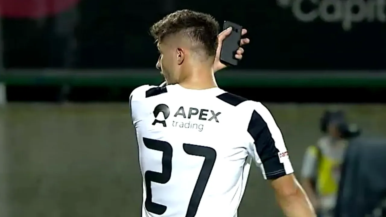 Romario Moise, întâmplare antologică la Astra - Sepsi! Un telefon a aterizat pe teren, deși meciul s-a jucat fără spectatori! Cum a reacționat mijlocașul | FOTO & VIDEO