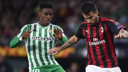 OFICIAL | Barcelona l-a transferat pe fundașul care l-a numit "șobolan" pe Messi