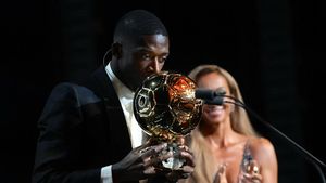 Ce aliment consumă zilnic Dembélé. L-a ajutat să atingă randamentul care i-a adus Balonul de Aur