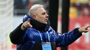 Prima reacție a lui Marius Șumudică după ce Denis Ciobotariu a semnat cu Rapid București! A enumerat calitățile noului fundaș central din Giulești