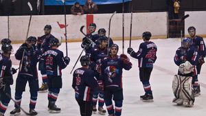 Un nou incident la hochei!** "Jucătorii Stelei intenționau să vandalize vestiarele! Acest circ face parte dintr-un război psihologic"