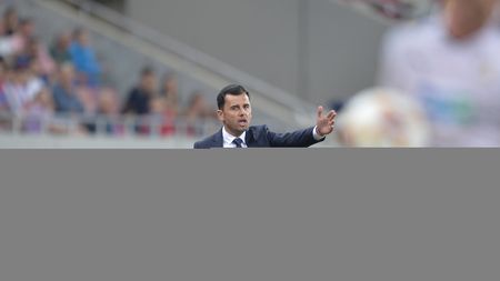"Chiar dacă sunt un antrenonor fără personalitate, slab, așa cum s-a spus, iată că am reușit un nou meci mare în Europa!" Reacția lui Nicolae Dică după un meci perfect