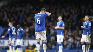 ULTIMA ORĂ‚ | Au început schimbările în Premier League! Roberto Martinez, dat afară! Sumă uriașă plătită de Everton ca să scape de antrenor