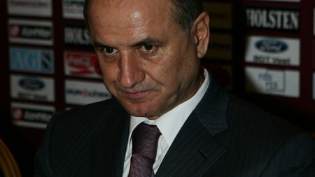 Copos: "Am vândut pentru jumătate din 30 mil euro"