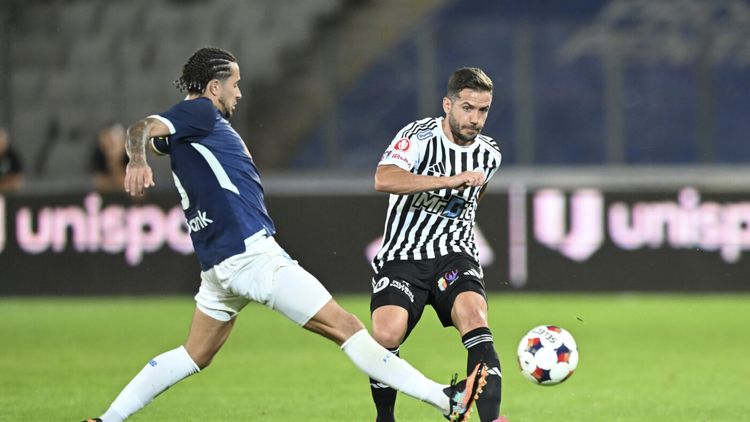 Alex Chipciu a ratat o lovitură de departajare, dar a avut din nou un discurs de lider după U Cluj – Dinamo Kiev: „Nu trebuie să facem dramă, chiar dacă e frustrare”