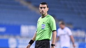 Meci de gală pentru Ovidiu Hațegan! Centralul a fost delegat la partida Atalanta - Liverpool din Liga Campionilor