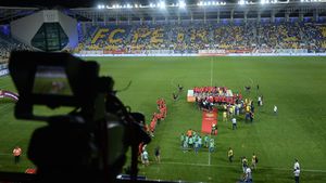 Meciul Gent - Viitorul a rămas în aer! Sunt șanse mari ca jocul să nu fie televizat în România. Ce s-a întâmplat