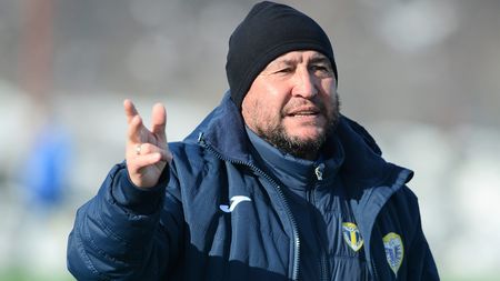 VIDEO | Viorel Moldovan o vede pe Poli Iași favorită în meciul cu Petrolul, însă crede în calificarea în sferturile Cupei României. ”Avem potențialul necesar pentru a o elimina. Știu că au avut anumite probleme”