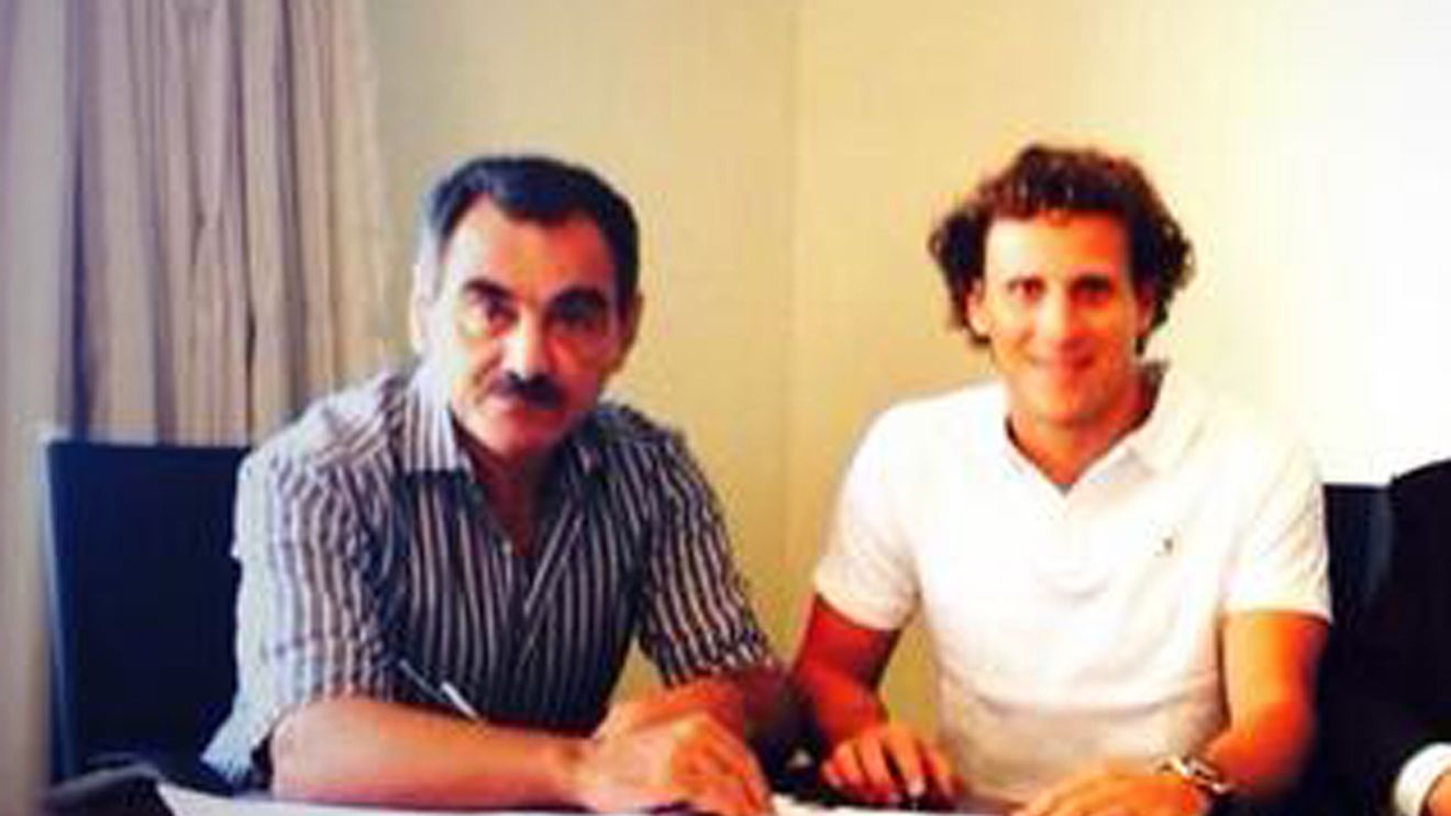 Diego Forlan a semnat cu Cerezo Osaka