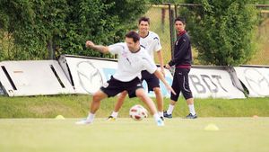 Pep din Giulești!** Deac, Herea și Roman se vor pregăti după programul folosit de Xavi, Messi și Iniesta