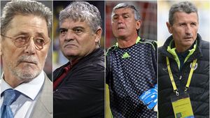 Derapaj grosolan al lui Cornel Dinu la adresa lui Ioan Andone, Gigi Mulțescu și Țețe Moraru: „Băga-mi-aș p.. în pârliții mă-tii! Fotbaliștii p...i” | VIDEO