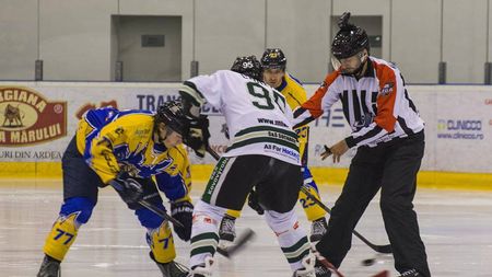 Un arbitru a fost suspendat 3 ani din activitate pentru că a evidențiat două meciuri trucate pe Facebook: "Doar autogolurile au lipsit". Război într-un sport care s-a prezentat jalnic la Mondiale 