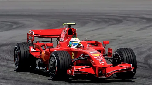 Ferrari contraatacă