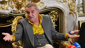 Gigi Becali a făcut echipa la FCSB și a scos din formula de bază două nume grele din atac! Ce invenție tactică folosește din nou