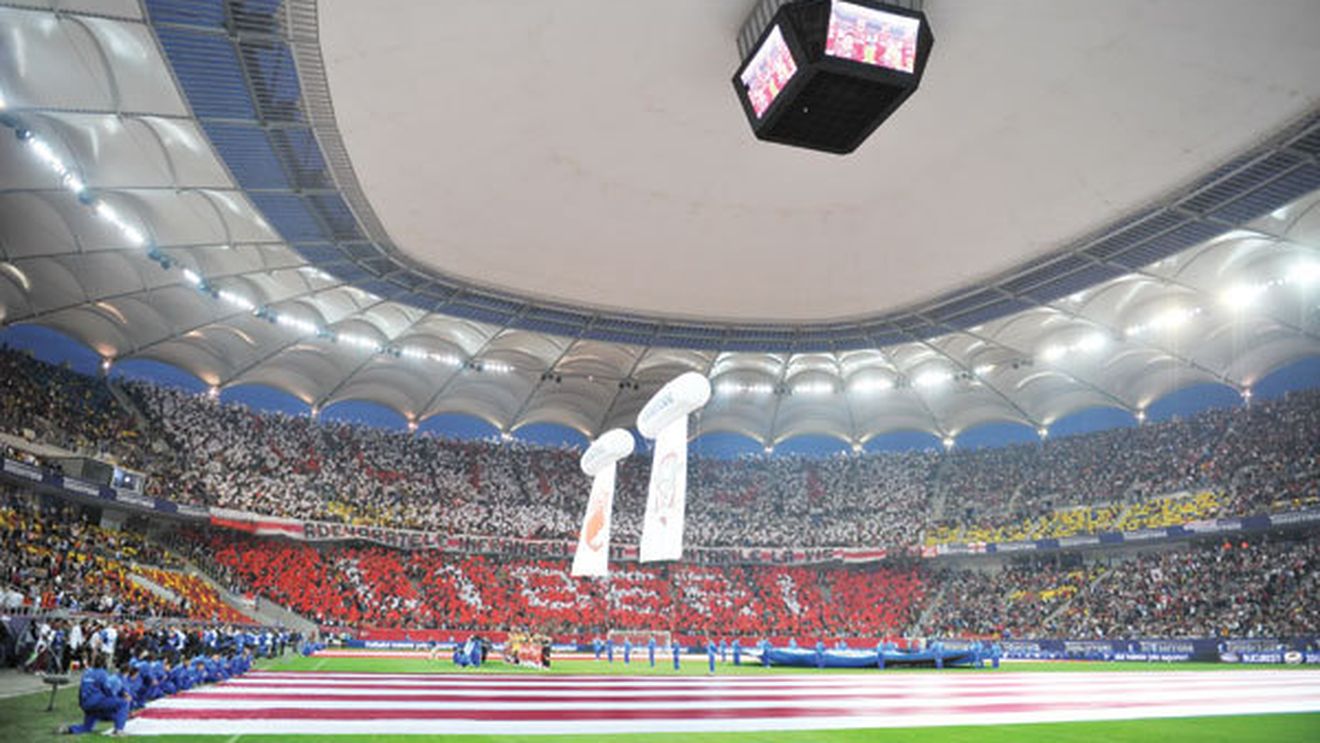 Fanii Stelei și ai lui Dinamo și-au dat mâna pentru un spectacol FABULOS!** Suporterii au strigat "RESPECT!" Managerul steliștilor a stricat însă totul