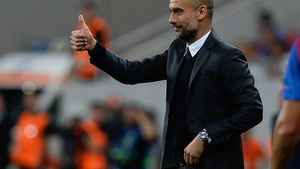 Guardiola laudă un jucător de la Manchester United înaintea derby-ului pentru participarea în Liga Campionilor: "E unul dintre cei mai buni mijlocași defensivi pe care i-am văzut în viața mea"