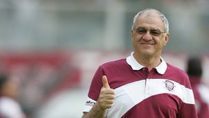 Viorel Hizo, tot mai dorit în Giulești. „Măcar o zi sau două ar fi bine să fie lângă staff-ul tehnic și lângă echipă” | VIDEO EXCLUSIV ProSport Live