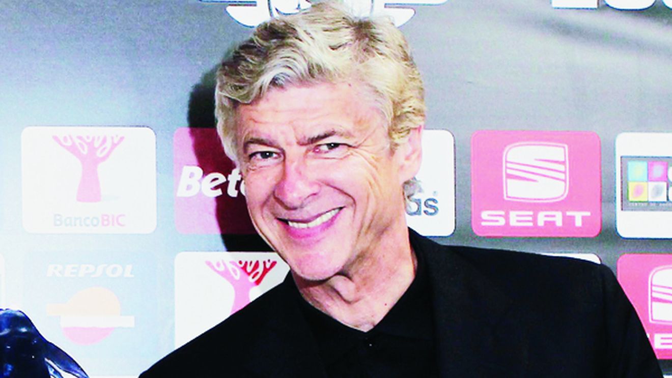 Barcelona, sponsor la Arsenal!** Cât au încasat "tunarii" din tranzacțiile cu catalanii