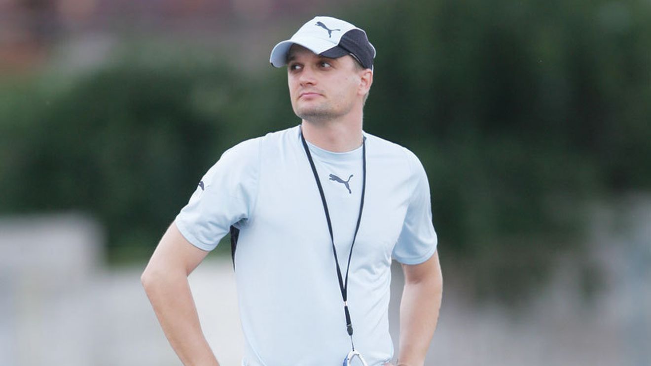 CS Universitatea s-a reunit marți la Mogoșoaia. "Lotul" lui Lincar