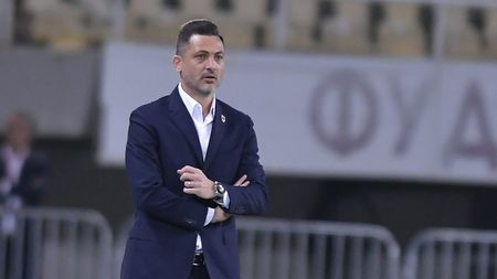 Dumitru Dragomir trimite în căutări Federația după anunțul plecării lui Mirel Rădoi: „Dacă rămâne e un fraier!” | VIDEO EXCLUSIV ProSport Live