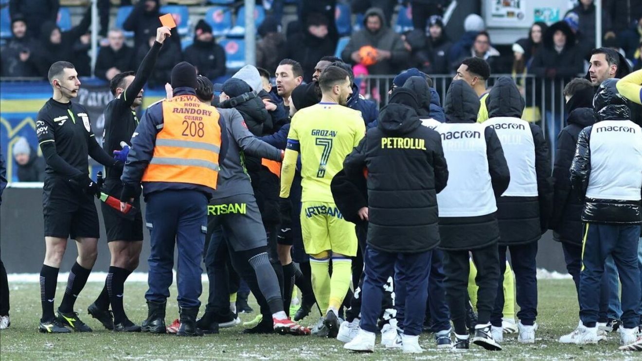 Legături bolnăvicioase în scandalul de la meciul Petrolul - UTA. Gest unic în fotbalul românesc făcut de conducerea ploieștenilor